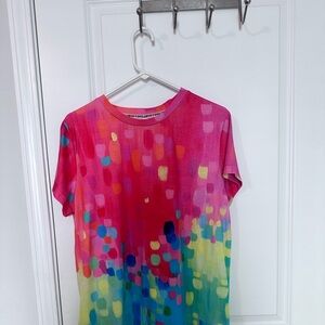 Woman’s XL shirt. Multi-Colored, Mint condition.